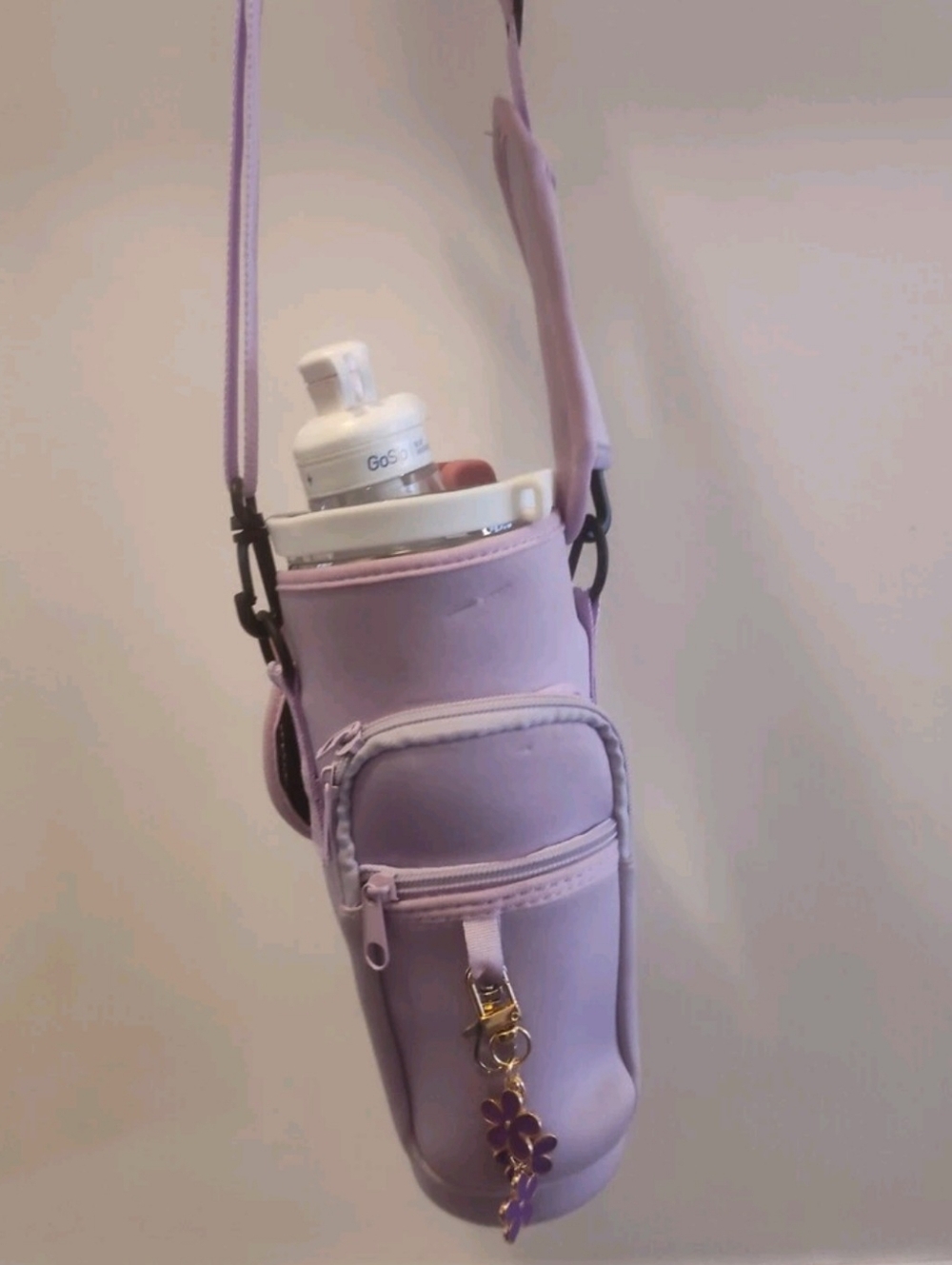 Compact Crossbody Bottle Bag - Bl - Picture 6 of 7